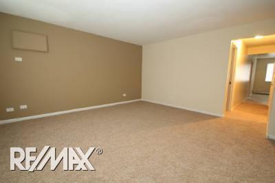 Building Photo - 9954 Holly Ln