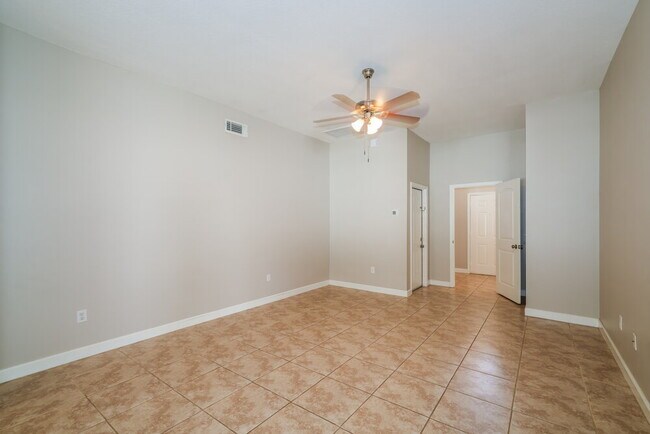 Building Photo - 1243 Big Sky Dr