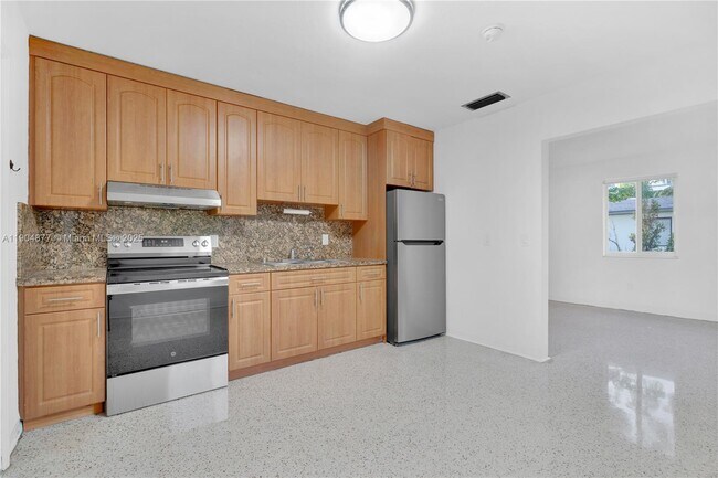 Foto del edificio - 2931 SW 39th Ave