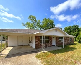 Building Photo - 4121 FL-2