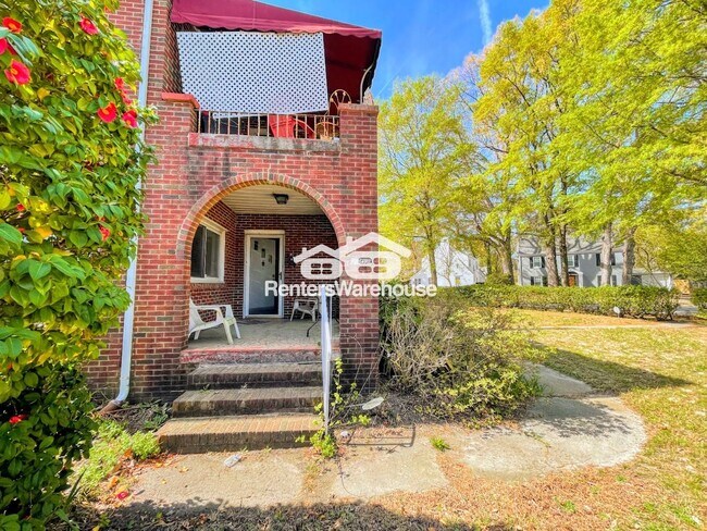 Foto del edificio - 7467 Hampton Blvd