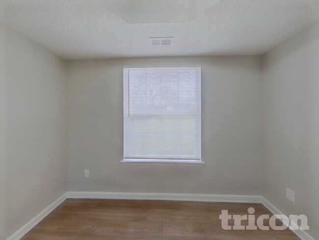 Foto del edificio - 8312 Rhian Brook Ln