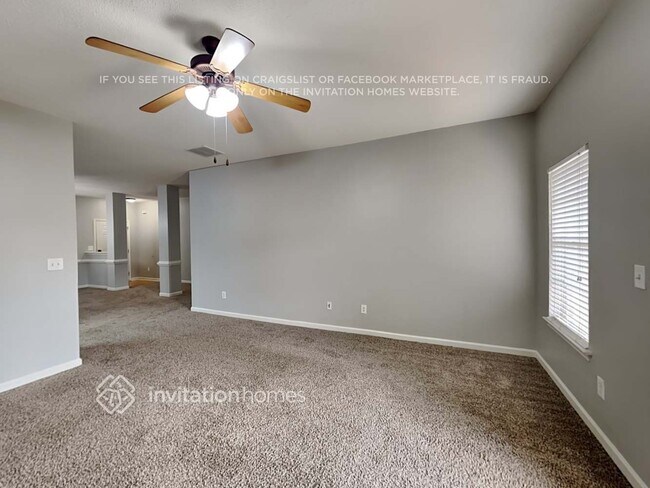 Building Photo - 605 City Park Dr