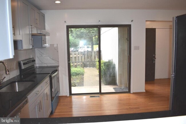Building Photo - 1602 Seneca Run