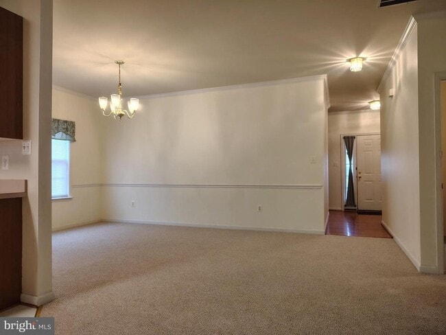 Building Photo - 444 Delaware Rd