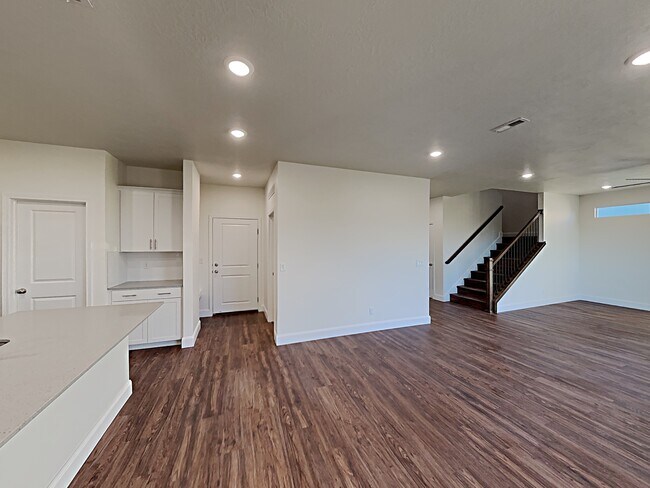Building Photo - 2665 W 3290 S
