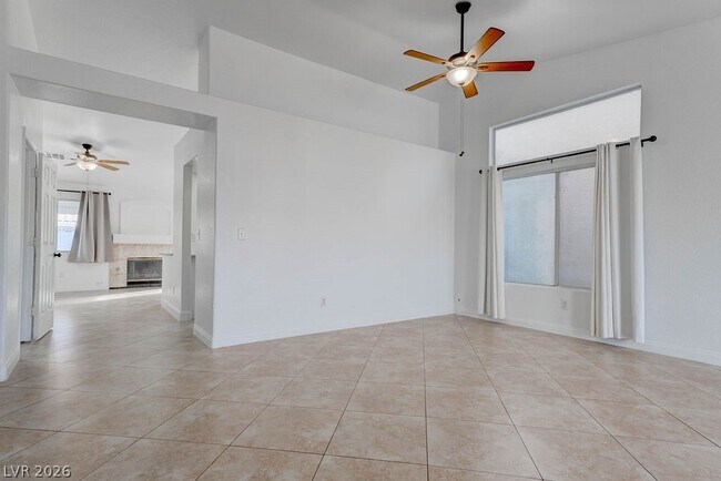 Building Photo - 2205 Riderwood Ave