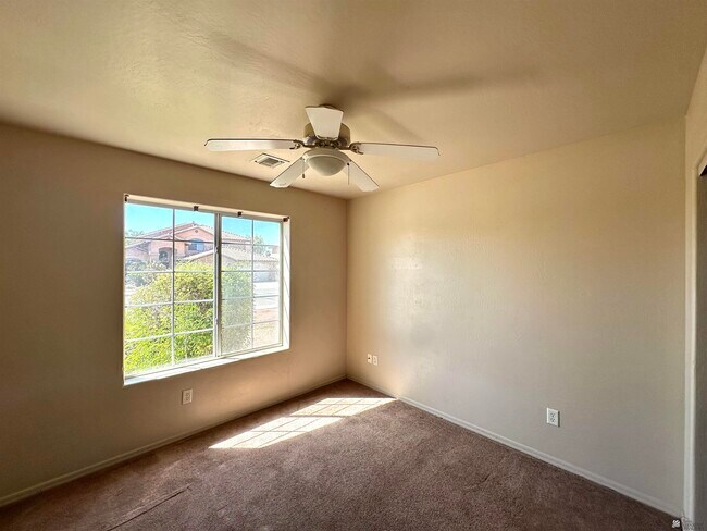 Foto del edificio - 4756 W 29th St