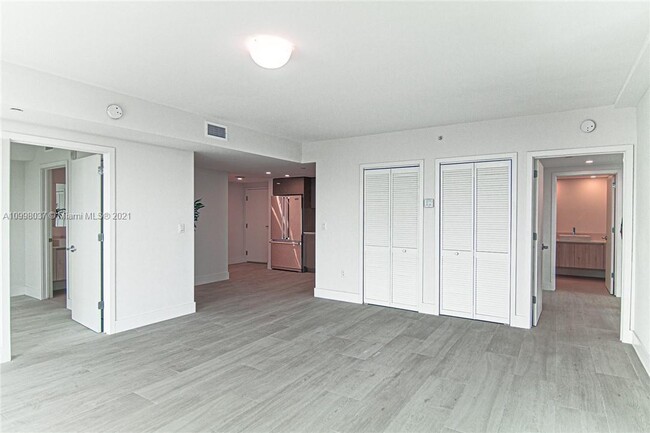 Foto del edificio - 2 bedroom in North Miami FL 33181