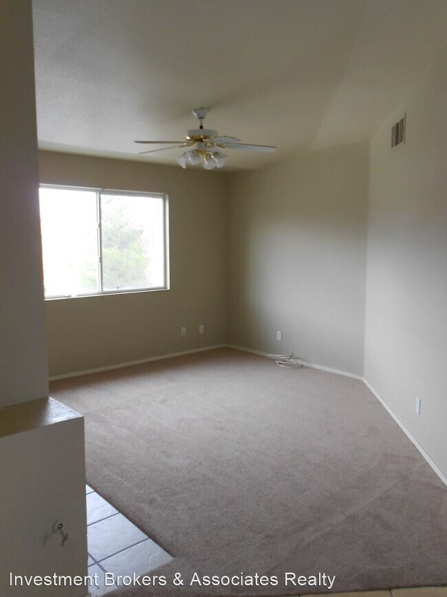 Building Photo - 2 br, 2 bath House - 8400 W. Charleston Bl...