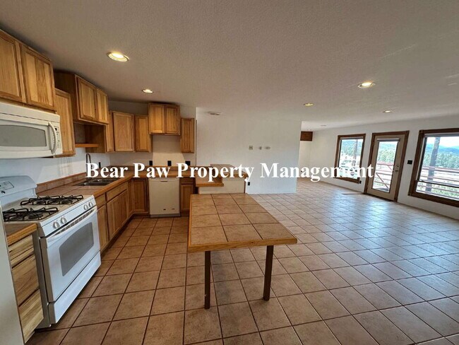 Foto del edificio - Top Floor Duplex in Conifer!!