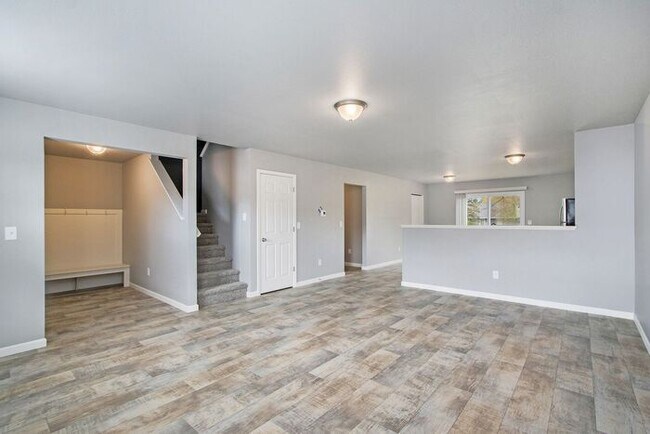 Foto del edificio - 7216 Heartwood Ct
