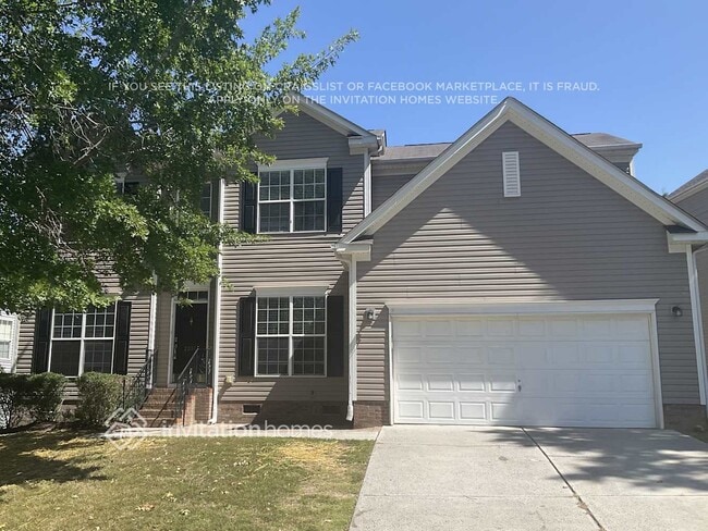 Building Photo - 2201 Baggins Ln