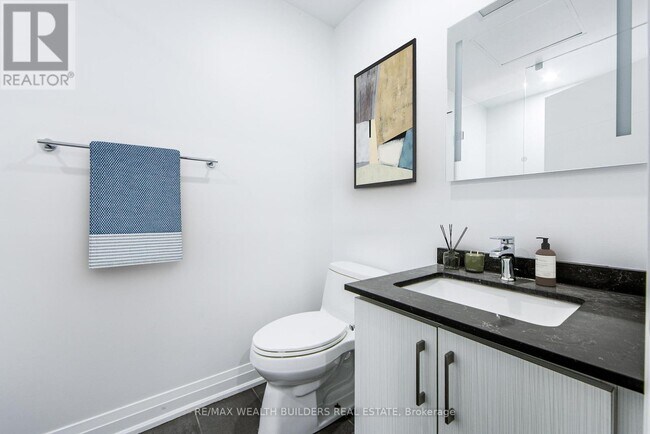 Photo du bâtiment - 213 Jarvis St