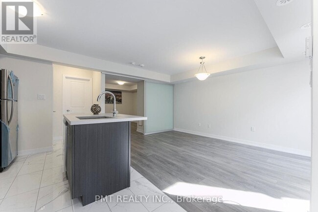 Building Photo - 2355-2355 Sheppard Ave W