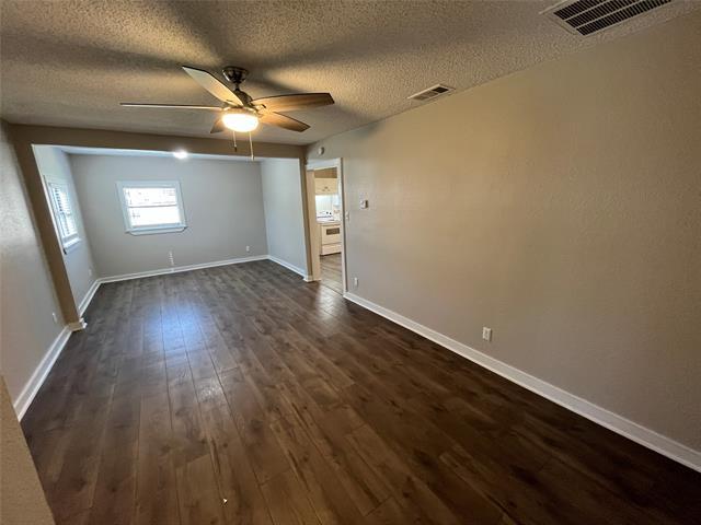 Building Photo - 4150 Lawnview Ave