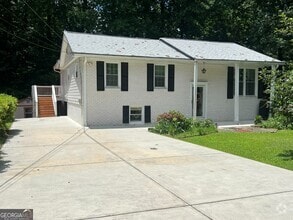 Building Photo - 3990 Admiral Dr