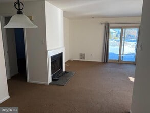 Building Photo - 405 Atlanta Court