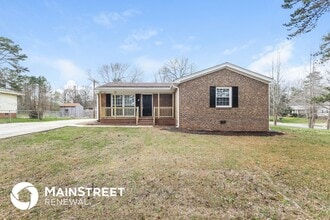 Building Photo - 319 Cedarwood Ln