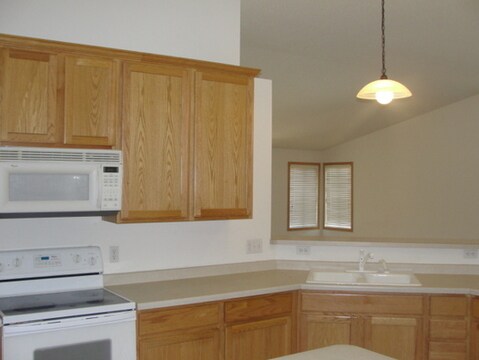 Building Photo - 11320 London Ct NE