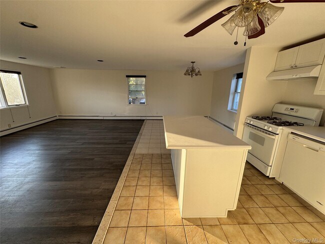 Foto del edificio - 906 Polk Ave