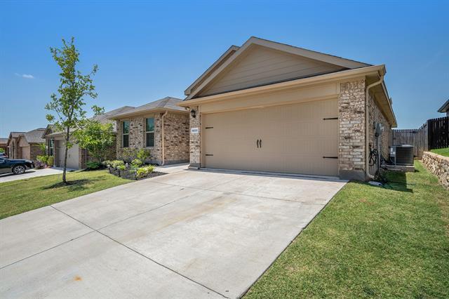 Foto del edificio - 9233 Herringbone Dr