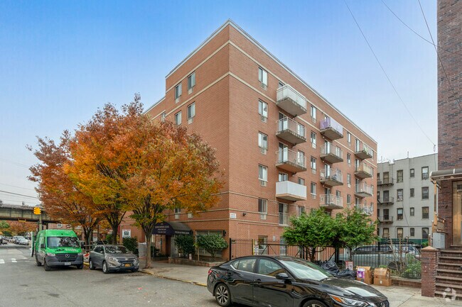 Building Photo - 970 41st St