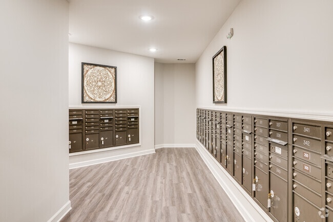Sala de correo - Covington Mill Village - 55+ SENIOR PROPERTY