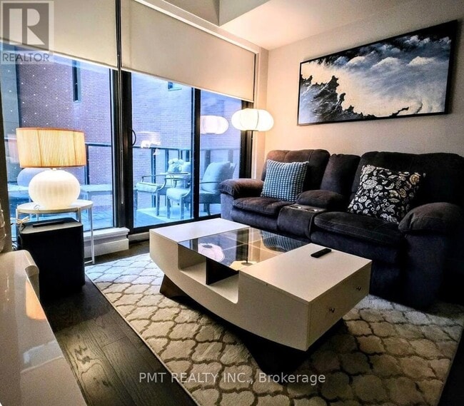 Building Photo - 2A Church St