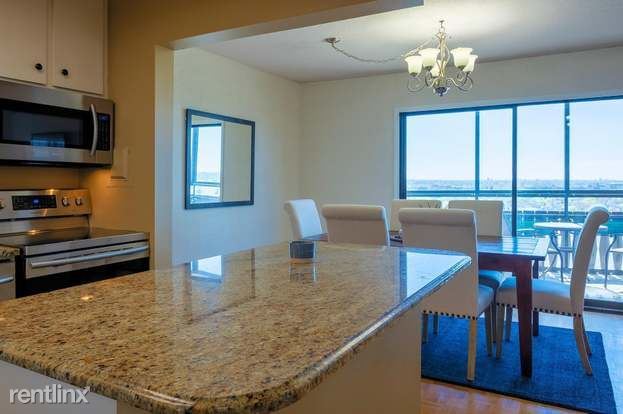 Foto del edificio - 400 Groveland Ave