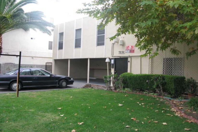 Foto del edificio - 7231 Jordan Ave