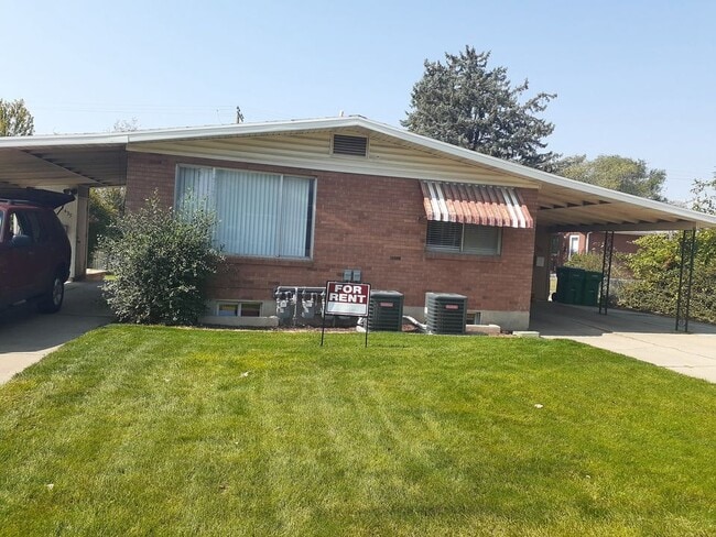 Building Photo - 5635 S 2200 W