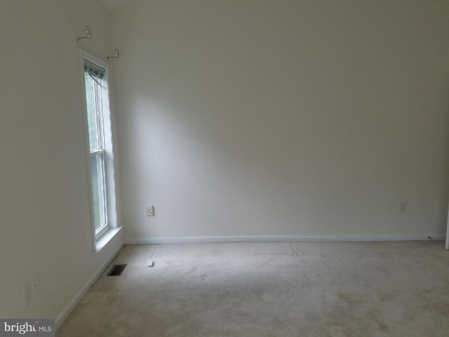 Foto del edificio - 2802 Dwight Ave
