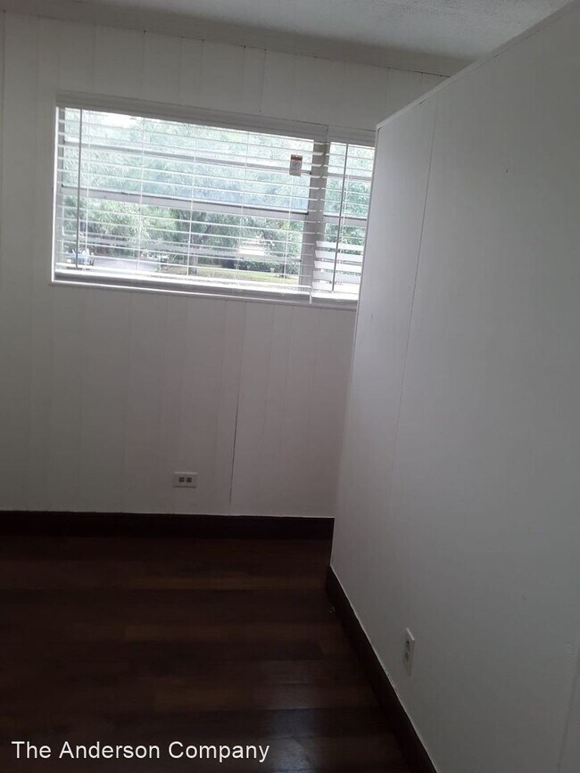 Foto del edificio - 1 br, 1 bath House - 701 9th Ave Unit 1