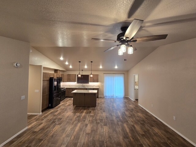 Building Photo - 7311 E Obsidian Lp