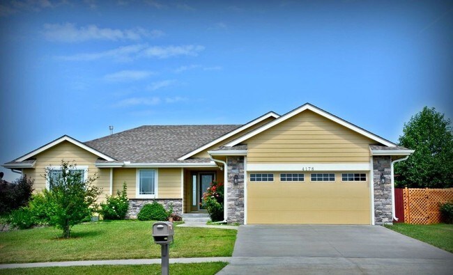 Building Photo - 4178 Taneil Dr