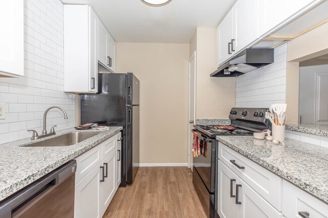 Cocina remodelada - Willow Bend Apartments