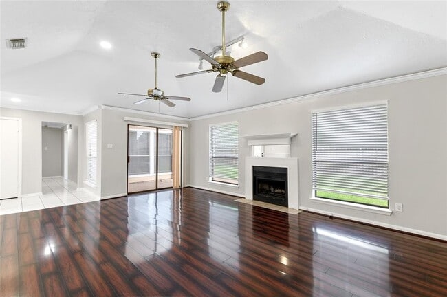 Foto del edificio - 21302 Park Bend Dr