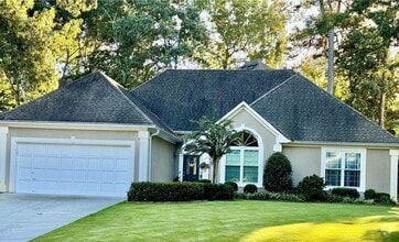 Building Photo - 10825 Pinewalk Forest Cir