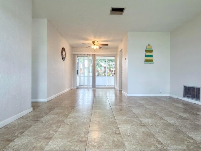 Building Photo - 4510 NW 46th St