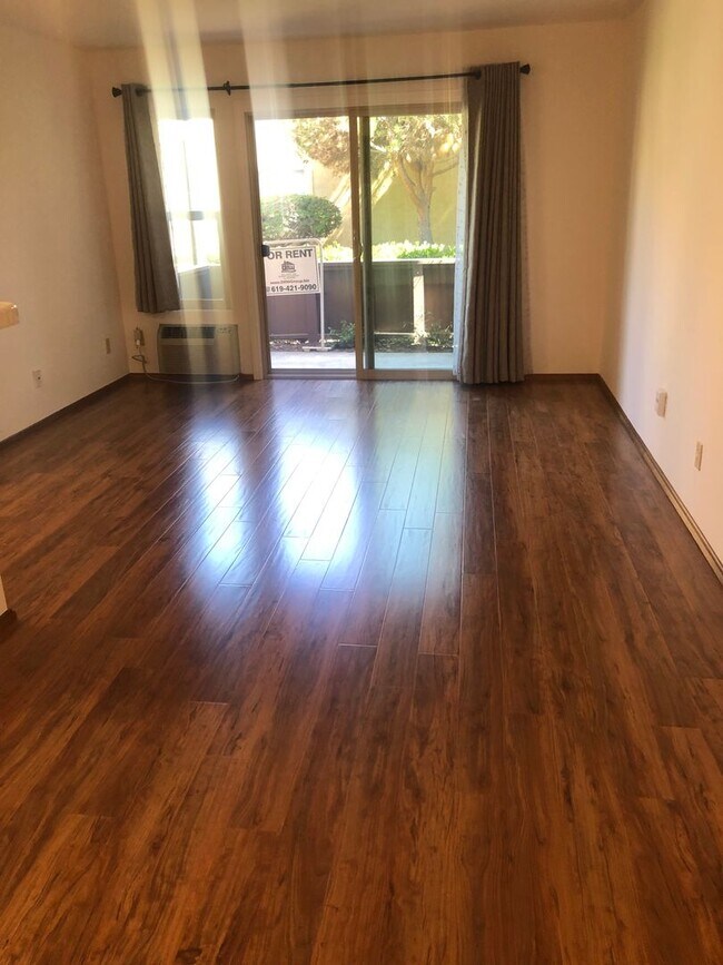 Foto del edificio - Rancho Mission Villas, 1 Bedroom, 1 Bath,  Community Pool & Spa!