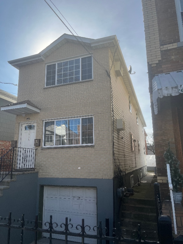 881088102 102nd Rd Unit 2 f, Queens, NY 11416 Room for Rent in