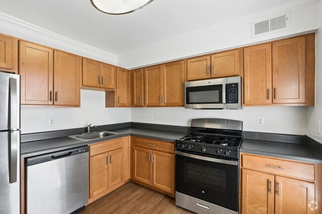 Interior Photo - Amber Commons