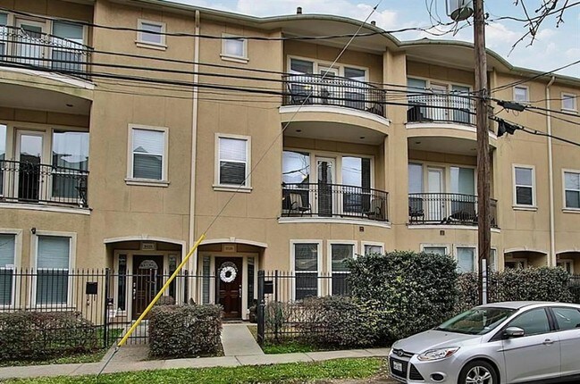 Building Photo - 1616 Stuart St