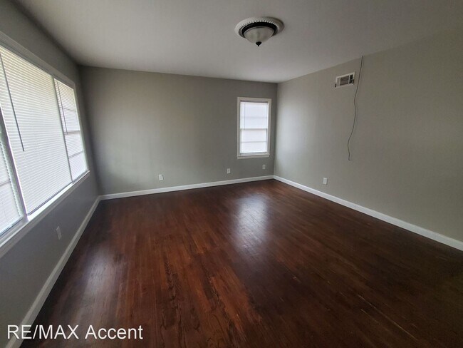 Foto del edificio - 3 br, 1.5 bath House - 2261 Mason Drive