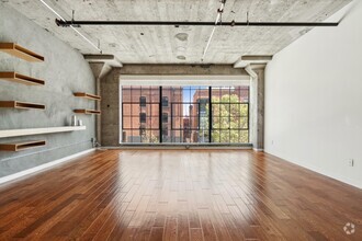 Building Photo - 650 2nd St