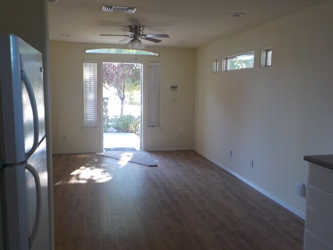 Foto del edificio - 2121 Pine St