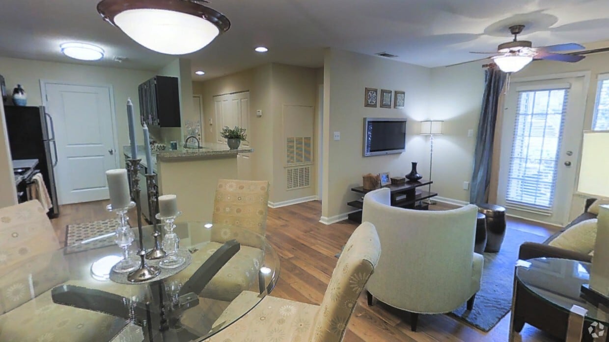 Photo - 150 Summit Apartments