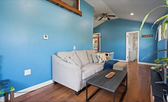 Foto del edificio - 4724 NE Kelsey Rd