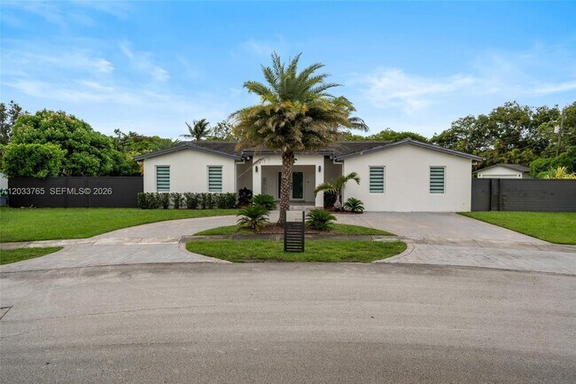 Foto del edificio - 8535 SW 100th Ave